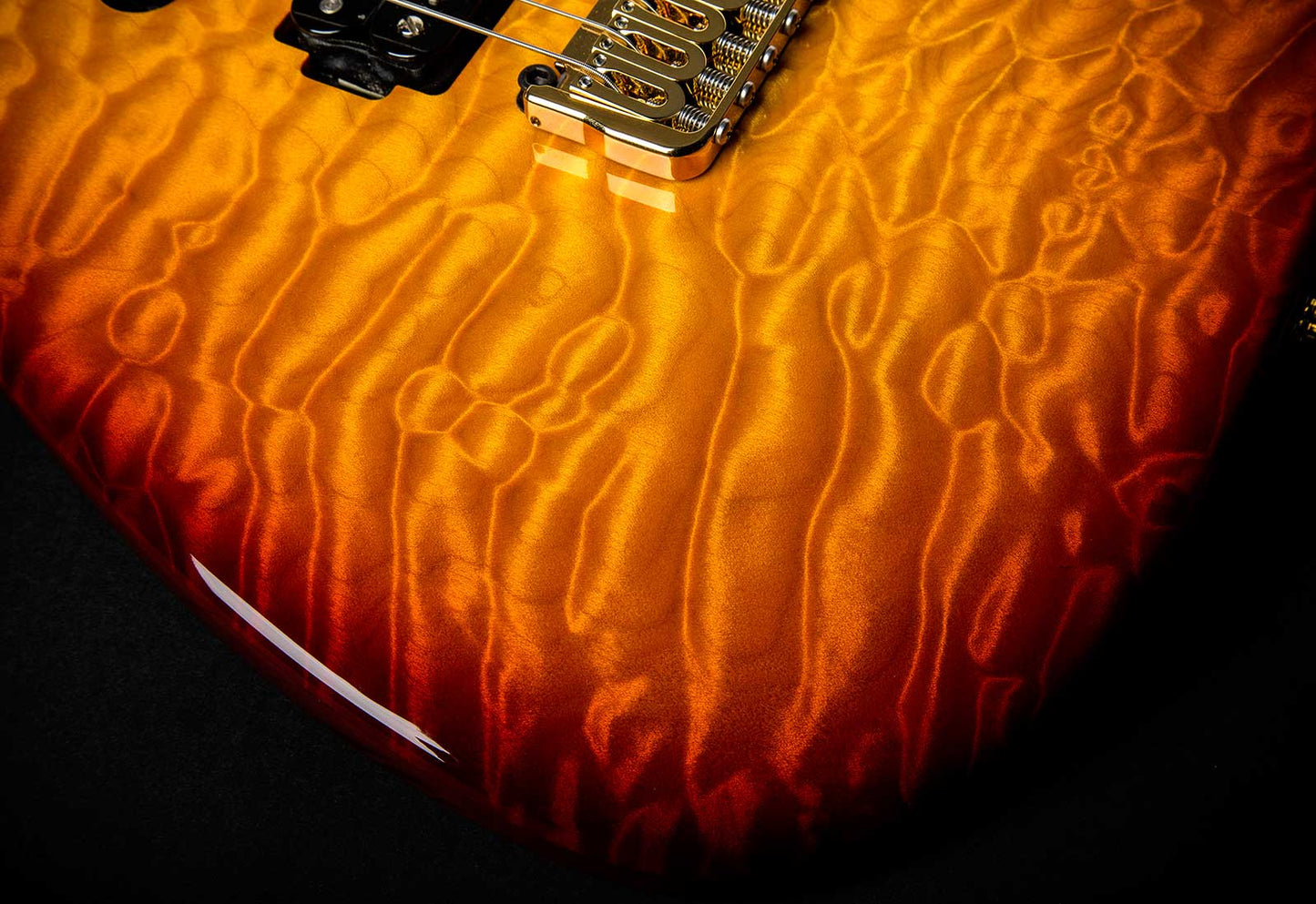 Chris Campbell Guitars Custom Shop Modern Caldera Burst Presentation Quilt